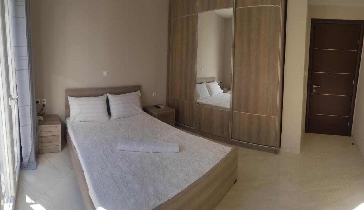 Harry'S Apartment Lefkimmi  Ngoại thất bức ảnh